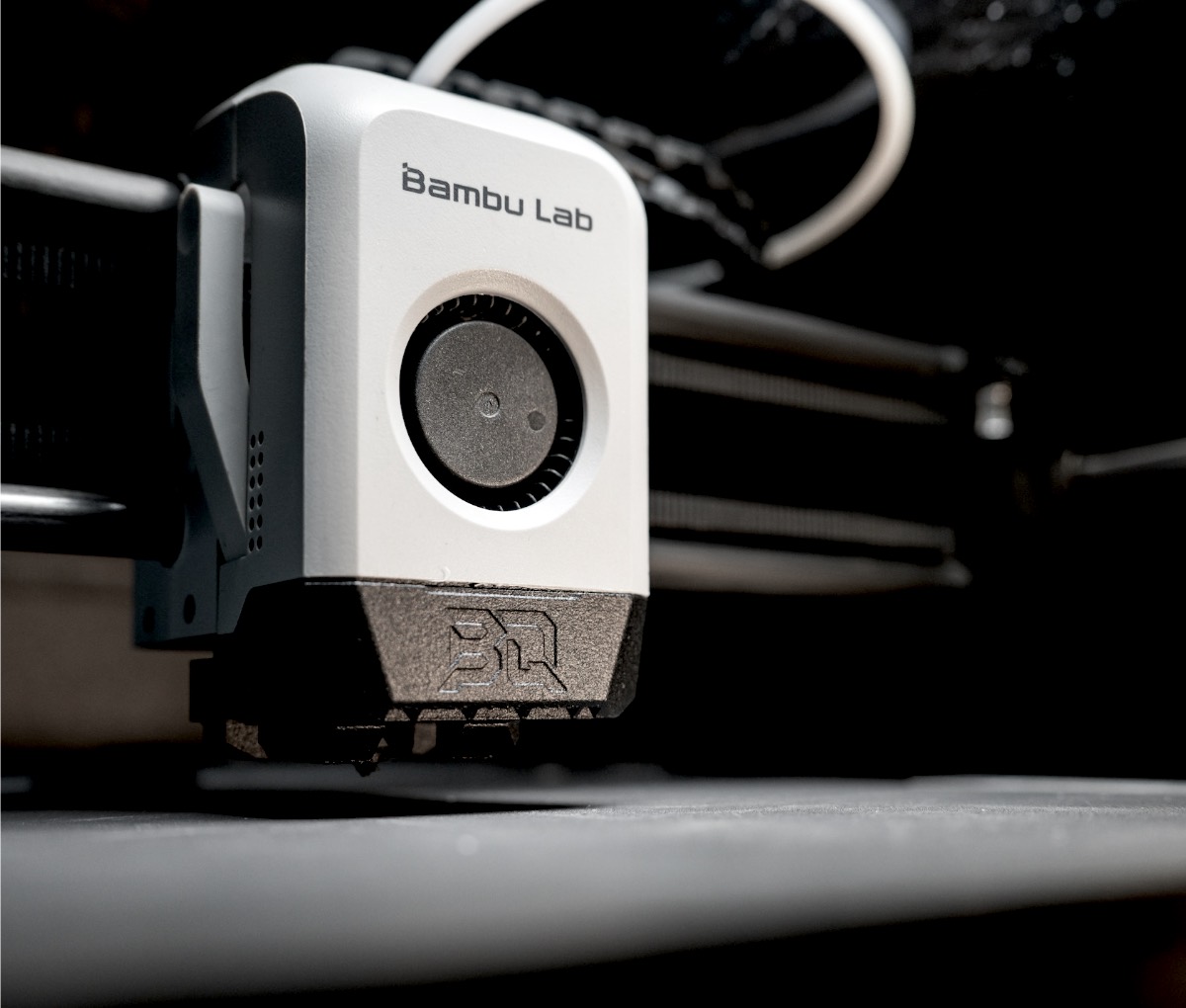 3D printer print head in production